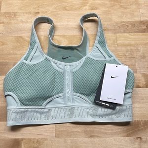 Women’s Nike Dri-Fit ADV Swoosh Medium Support Sports Bra